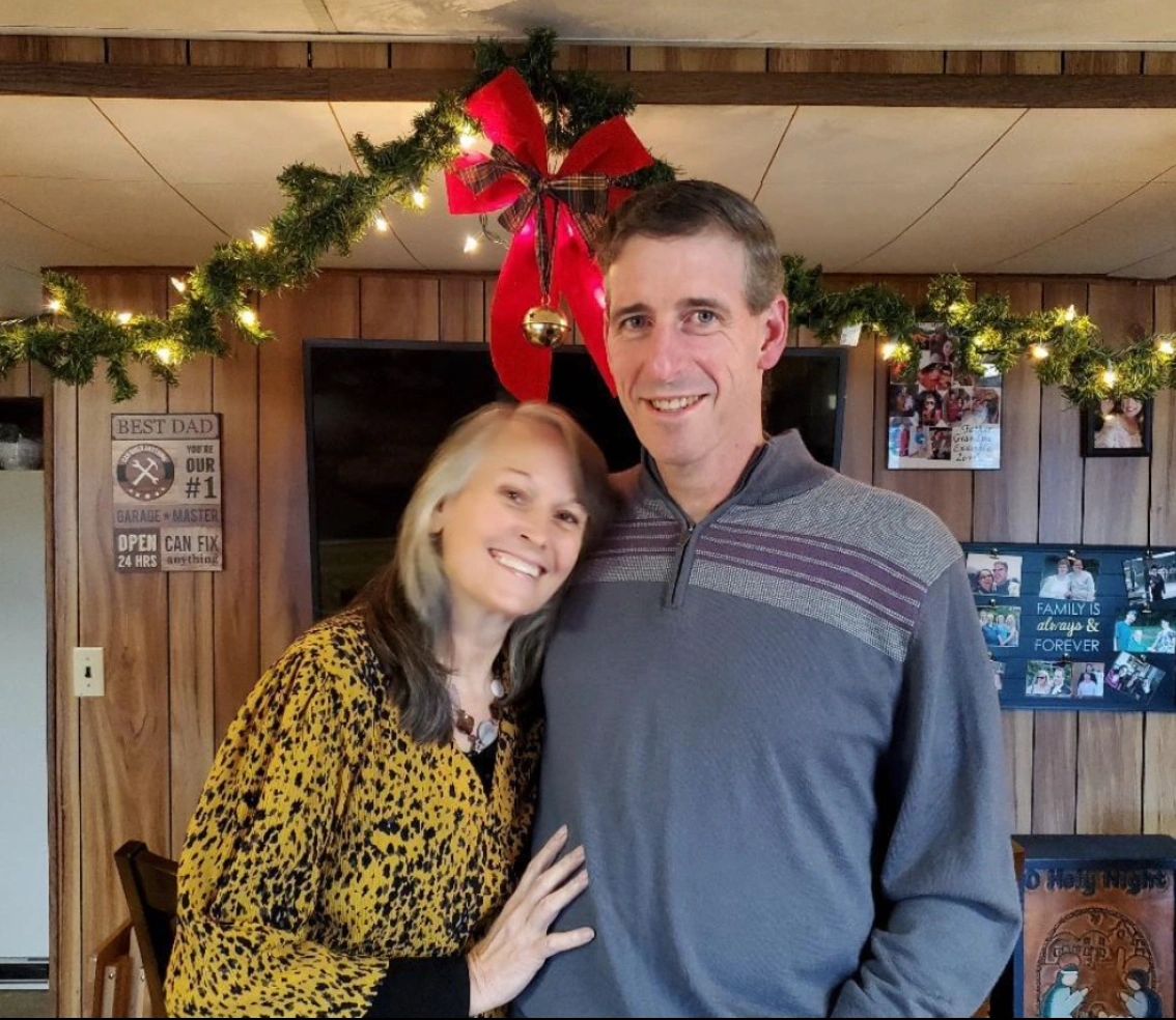 Tim and Bobbie Lee